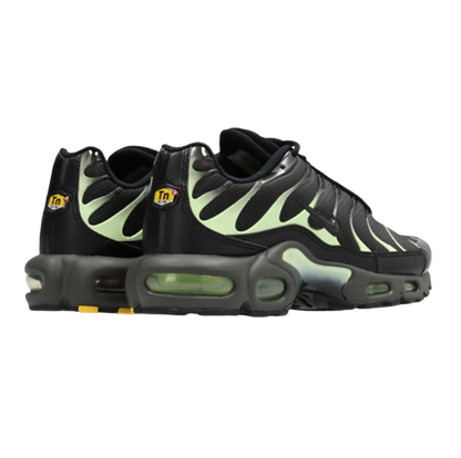 AM Neon Green