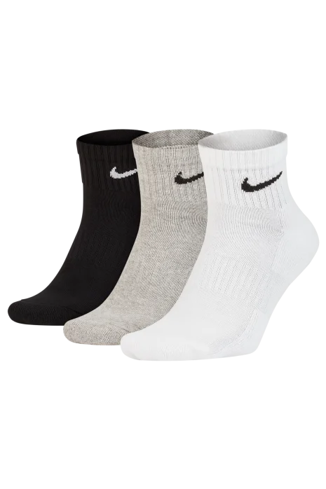 Chaussettes NK Everyday Cushioned – Lot de 3 Paires (Noir, Gris, Blanc)